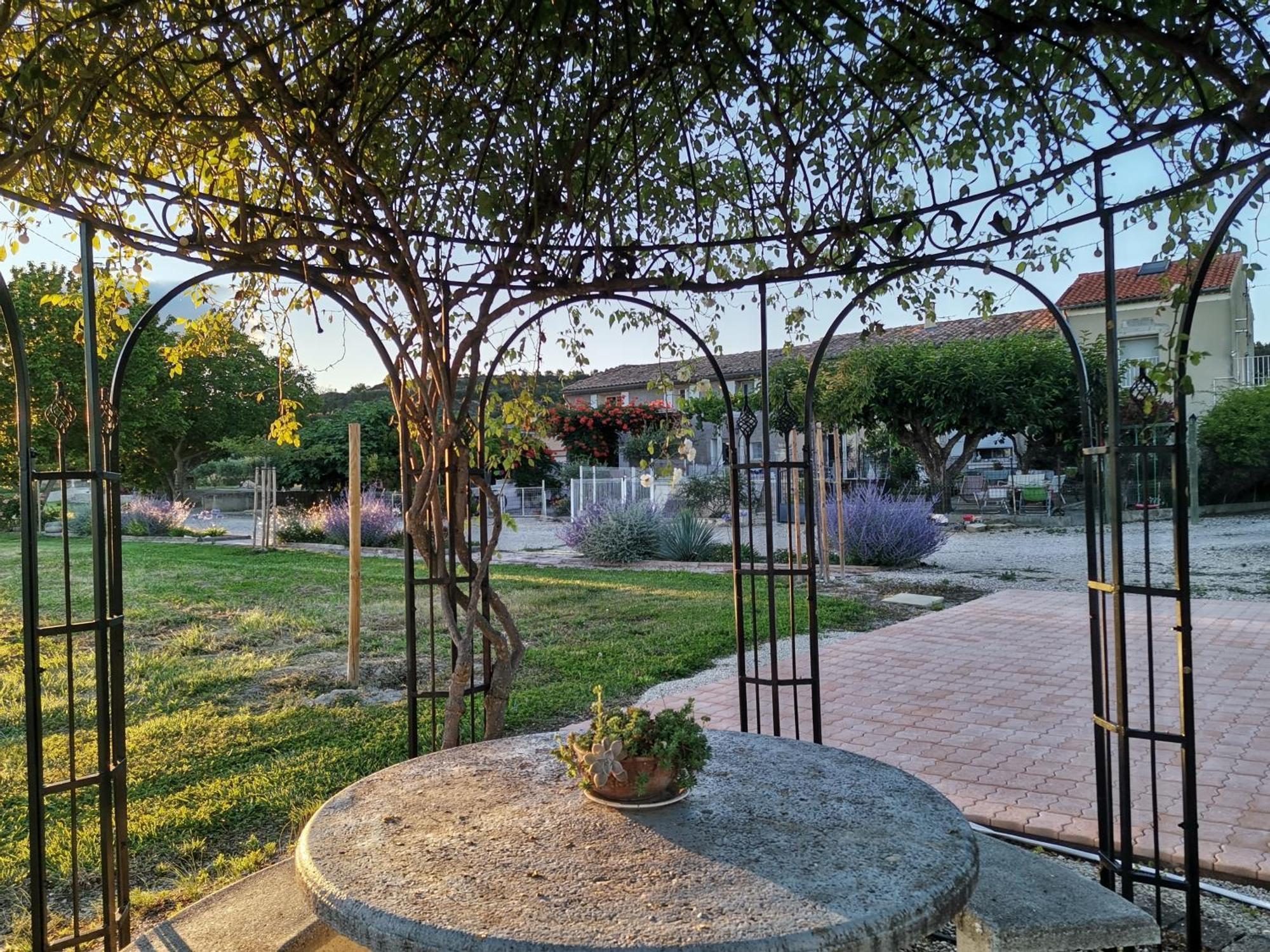 Gite En Provence Lavande Modene Zewnętrze zdjęcie